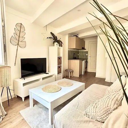 Renove, Idealement Place