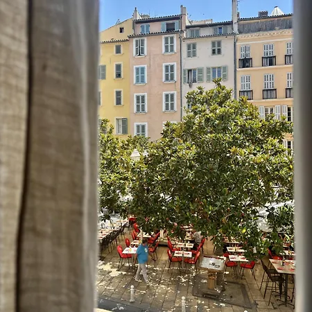 Renove, Idealement Place *
